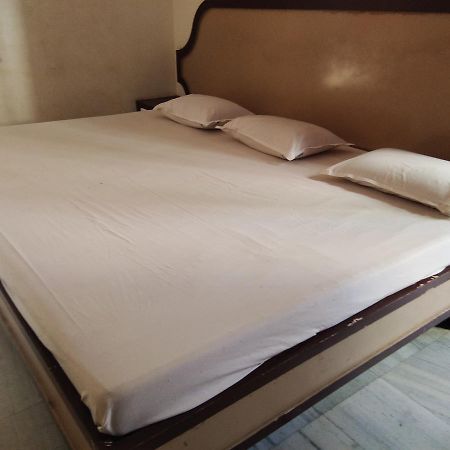 Hotel John Kânyâkumârî Extérieur photo