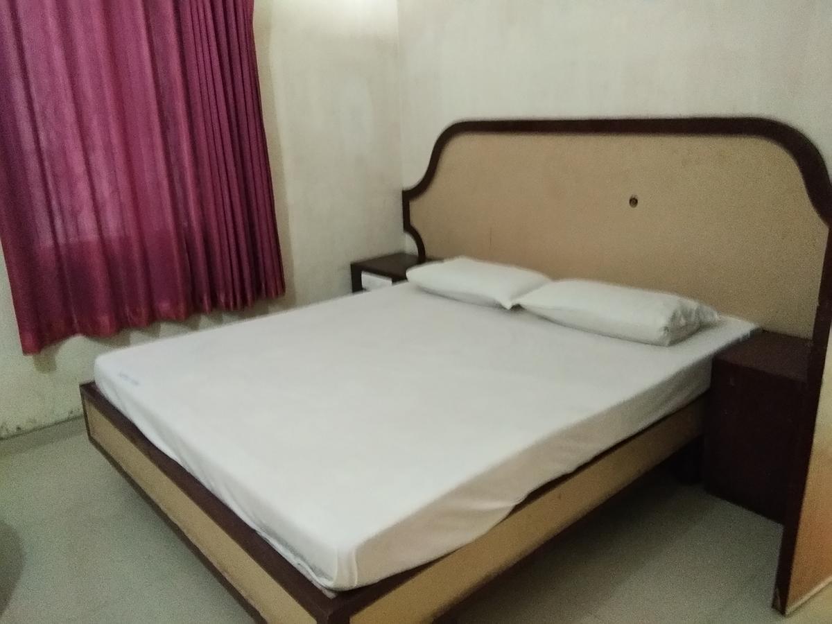 Hotel John Kânyâkumârî Extérieur photo