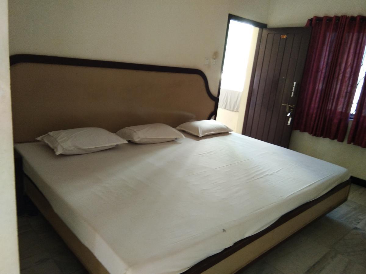 Hotel John Kânyâkumârî Extérieur photo