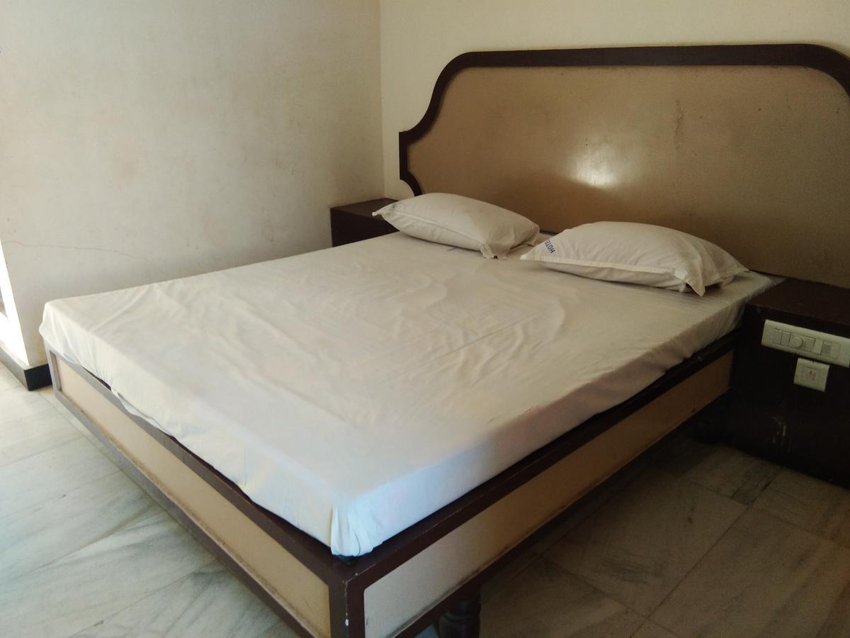 Hotel John Kânyâkumârî Extérieur photo