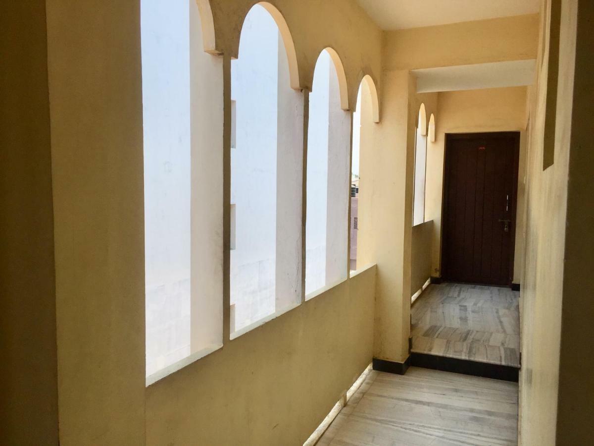 Hotel John Kânyâkumârî Extérieur photo